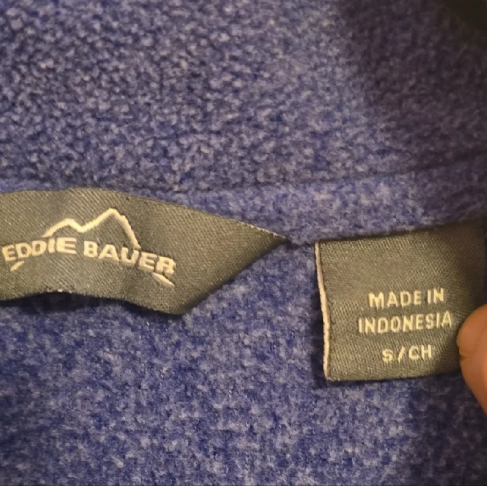 Eddie‎ Bauer Royal Blue Fleece Pullover
